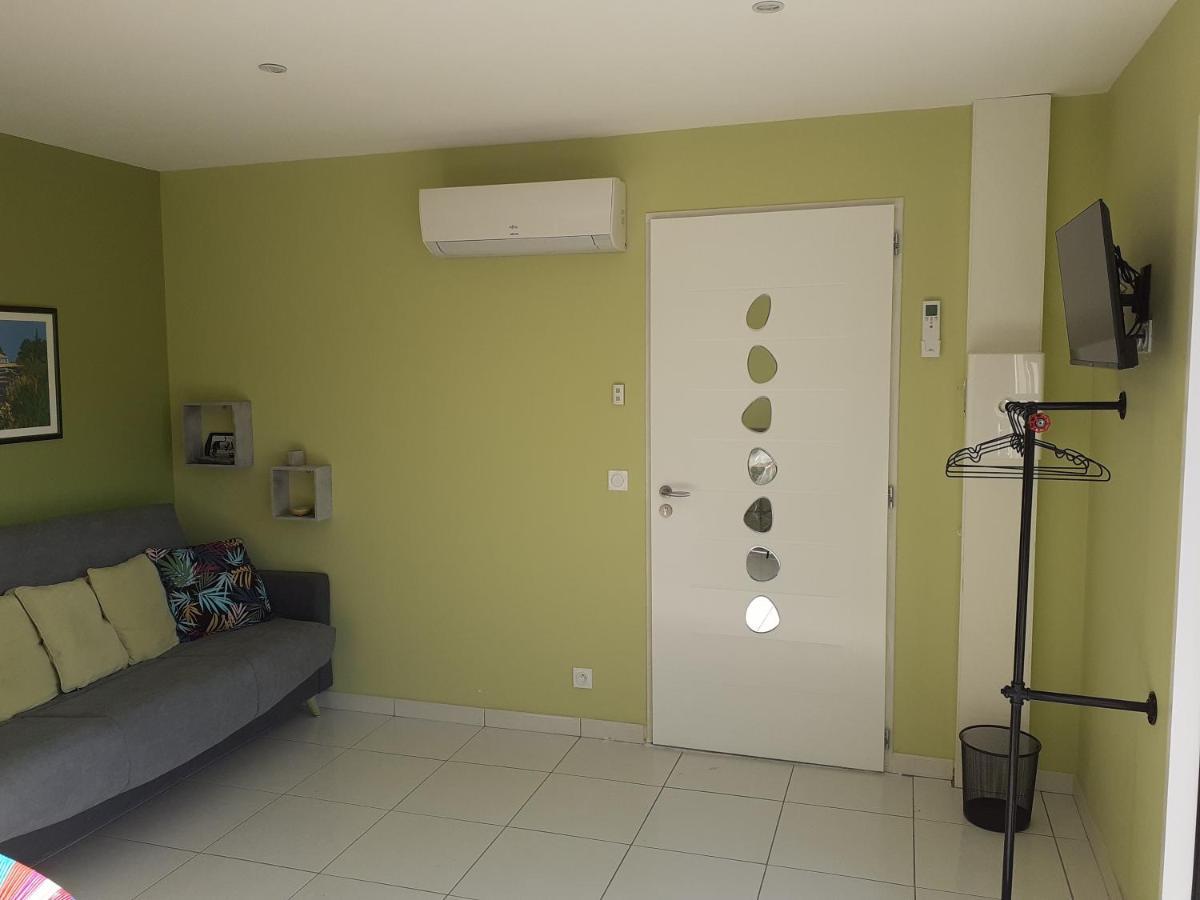 Le Marine Apartment *